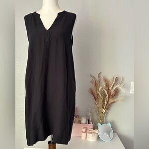 Splendid Linen Charcoal Sleeveless Dress